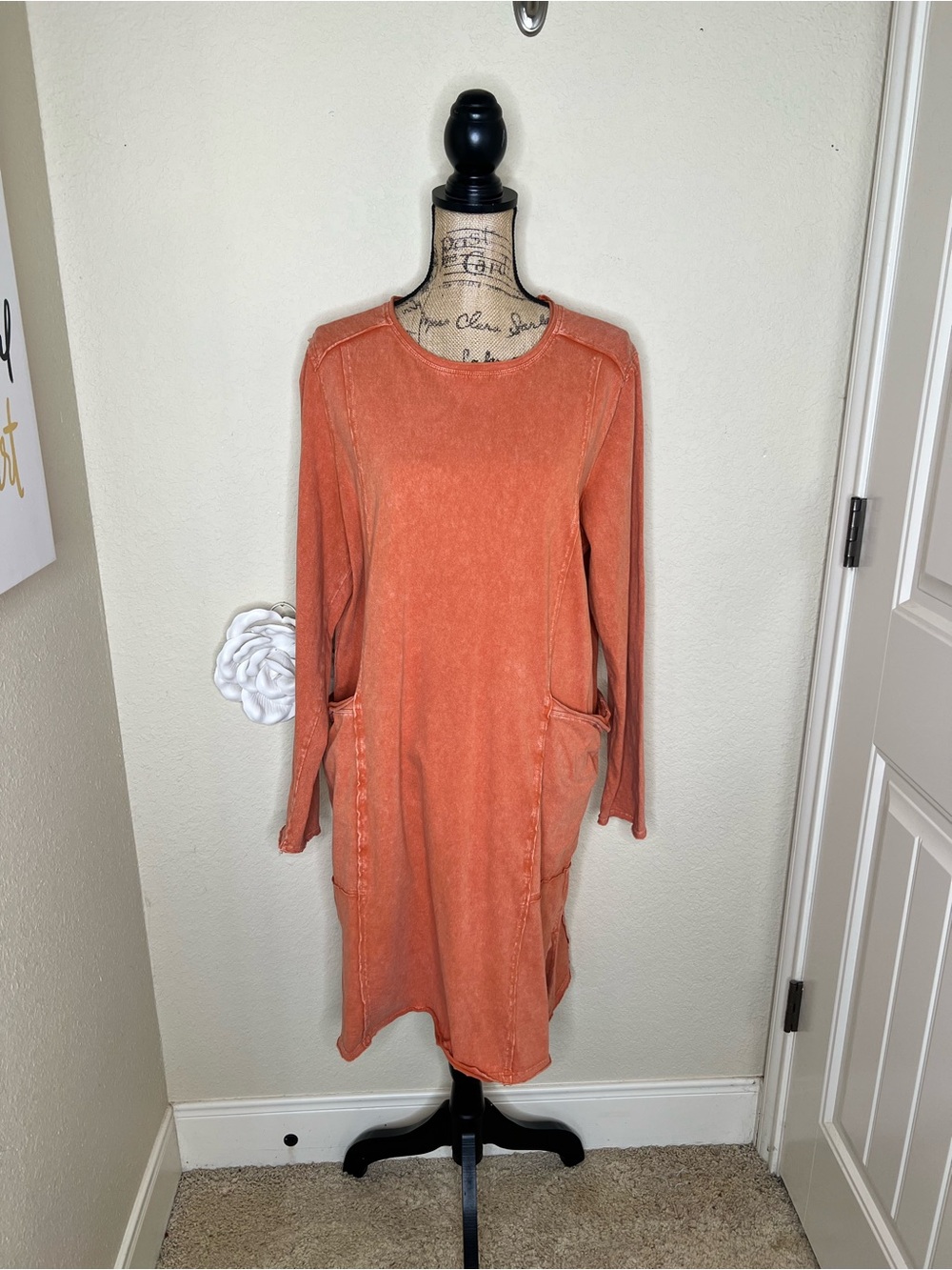 NTM: Easel Los Angeles Mineral Wash Cotton Pocket Midi Dress Rust M